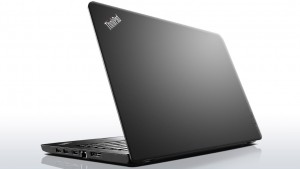 Lenovo ThinkPad E450 to niewielki laptop z matrycą o przekątnej 14,1 cala